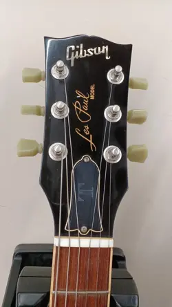 GIBSON USA LES PAUL SIGNATURE T ELECTRIC GUITAR SAFE DELIVERY FROM JAPAN