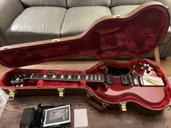 GIBSON SG STANDARD '61 MAESTRO VIBROLA 2023 ELECTRIC GUITAR WITH CASE