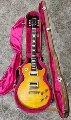 2005 GIBSON LES PAUL STANDARD 60'S LEMON HONEY BURST WITH CASE, EXTRA PARTS