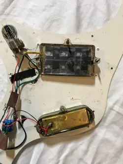 LOADED PICKGUARD WITH