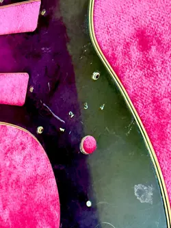 ELECTRIC GUITAR PICKGUARD