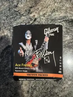 ACE FREHLEY GIBSON GUITAR STRINGS CIRCA 1997 NEW IN BOX