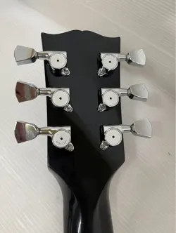 BLACK BIGSBY