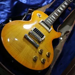 GIBSON USA GARY MOORE SIGNATURE LES PAUL STANDARD 2000 LEMON BURST W/HARD CASE