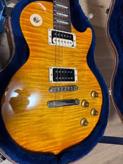 GIBSON USA GARY MOORE SIGNATURE LES PAUL STANDARD LEMON BURST W/HARD CASE