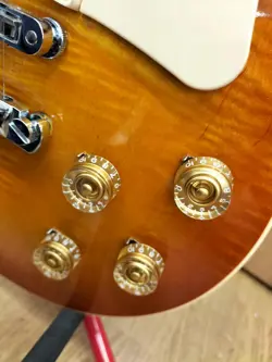 PICKUPS MAPLE