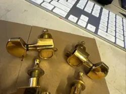 GOLD SCHALLER