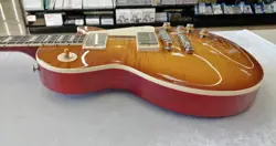 GUITAR VINTAGE CLASSIC
