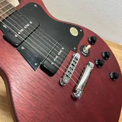 SPECIAL RED