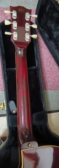 ES-175T 1976 WINE