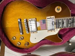 GIBSON LES PAUL ELECTRIC GUITAR W/ HARD CASE FROM JAPAN