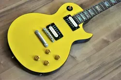 YELLOW 2018 2018