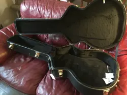 CASE FOR HOLLOW