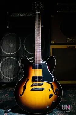 GIBSON CUSTOM SHOP ES-335 / 2012 ELECTRIC GUTIAR [AUTH]