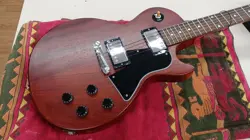 USED 2022 MAHOGANYBODY