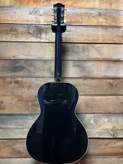EBONY W/CASE
