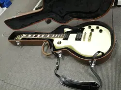 MODEL GUITAR JAPAN