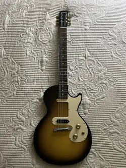 2008 GIBSON USA MELODY MAKER SUNBURST ELECTRIC GUITAR