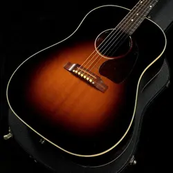 2006 ACOUSITC GUITAR
