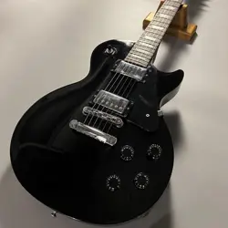 R160