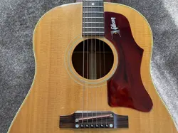VINTAGE 1968 GIBSON