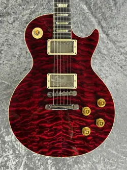 QUILT RED