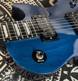 -TRANSLUCENT BLUE- 1995USED