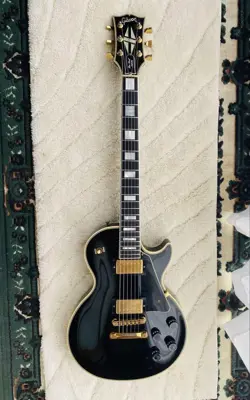 BY GIBSON LESPAUL