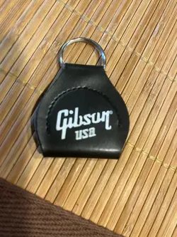 KEY RING PICK