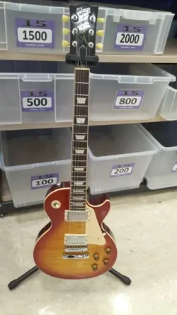 GIBSON LES PAUL TRADITIONAL JAPAN LIMITED CHERRY SUNBURST USA 2015 E.GUITAR