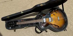 GIBSON ES-135 (2002)