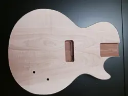 MAHOGANY MAPLE