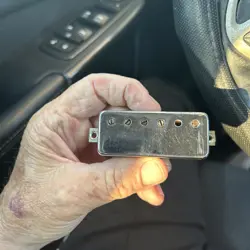HUMBUCKER PICKUP BLACK