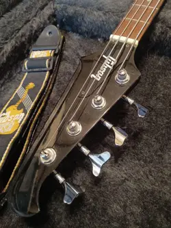 THUNDERBIRD BLACK