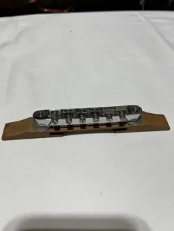 WITH WOODEN BASE