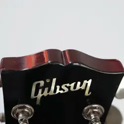 57 CLASSIC SEMI-ACOUSTIC
