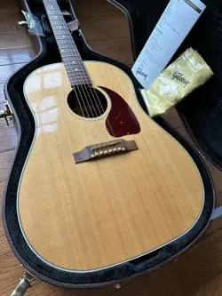 2019 GIBSON J-45 STUDIO