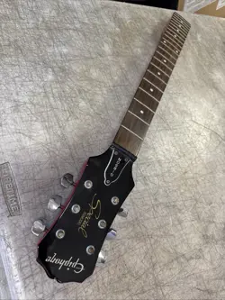 MODEL SPECIAL GUITAR