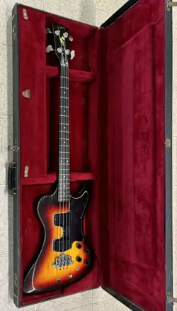 1978 GIBSON RD ARTIST BASS SUNBURST W/OHSC