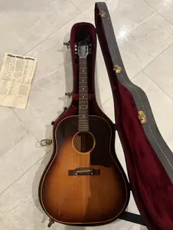 VINTAGE GIBSON J-45 1958
