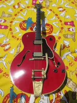ELECTRIC GUITAR 1990