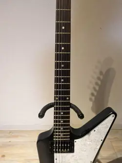 GIBSON USA EXPLORER