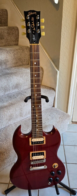 GIBSON SG SPECIAL 2015 - CHERRY RED - W/ HARD CASE