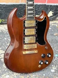 COOL PICKUP WALNUT