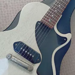 CUSTOM 57 LES