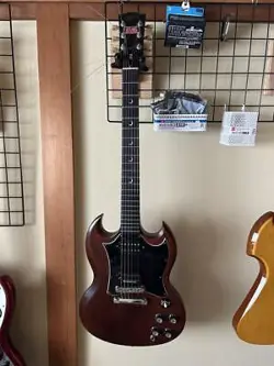 GIBSON SG SPECIAL 2000 FIRST HALF TIME