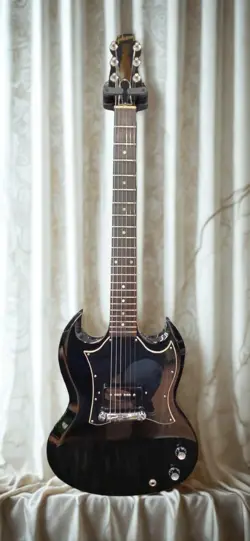 GIBSON MODEL NUMBER SG JR ELECTRIC GUITAR
