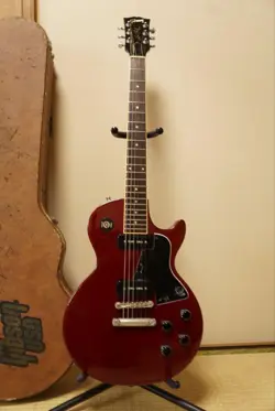 CHERRY 1993 SAFE