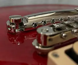 GUITAR TRANS CHERRY