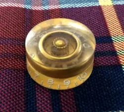 SINGLE VINTAGE 1960S-1970S GENUINE GIBSON GOLD LES PAUL GUITAR SPEED KNOB